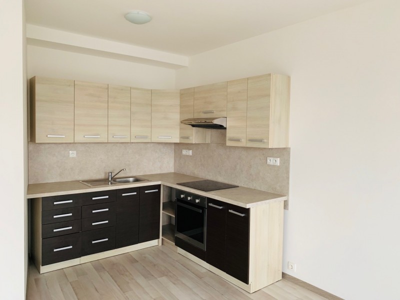 Prostorný byt 2+kk ve 3NP Atria (s výtahem) o celkové podlahové ploše 57,5 m2.